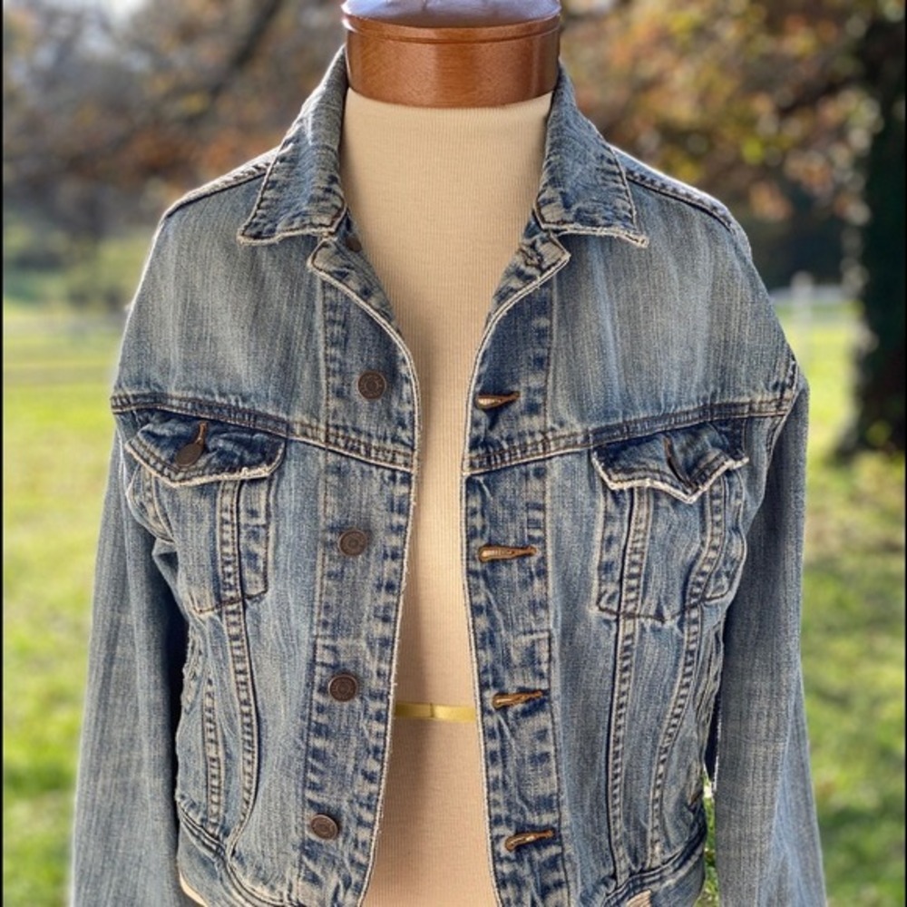Abercrombie Kids Medium Wash Denim‎ Trucker Jacket M Women's XS/S
